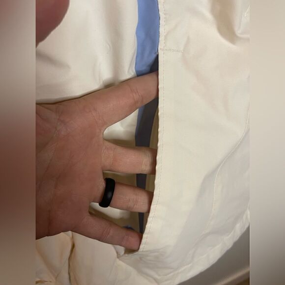 Columbia Interchange Size XL Jacket (SHELL ONLY) With Hood - Picture 8 of 10